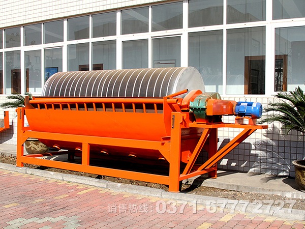 赤鐵礦干式磁選機(jī)價格