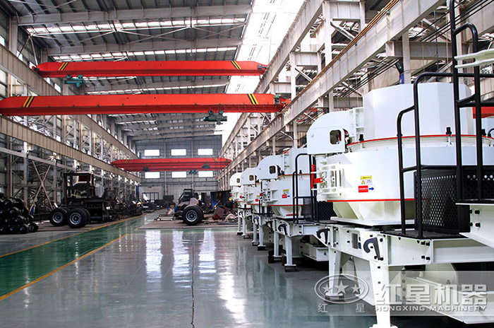 紅星機(jī)器專業(yè)的砂石設(shè)備生產(chǎn)車間 紅星機(jī)器專業(yè)的砂石設(shè)備生產(chǎn)車間