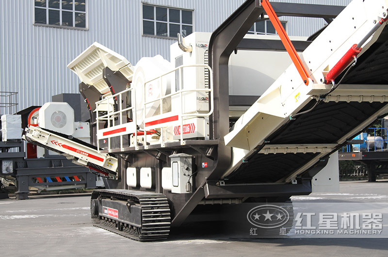 履帶式移動(dòng)制沙設(shè)備